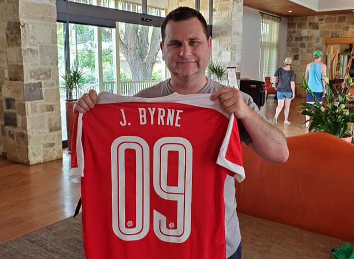 Retired jersey presented at Flo off-site